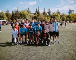 荷兰vs立陶宛：范戴克、德利赫特、哈维-西蒙斯首发